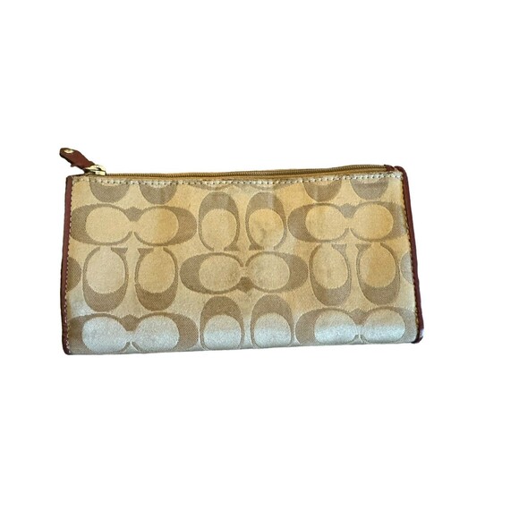 COACH Signature Canvas‎ Trifold Beige Wallet Trademark Buckle Closure - Picture 5 of 6